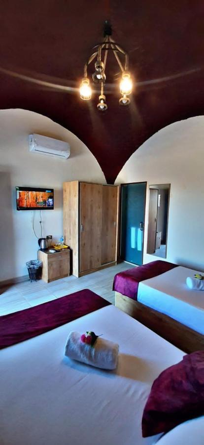 Heru Pyramids View Hotel 카이로 외부 사진